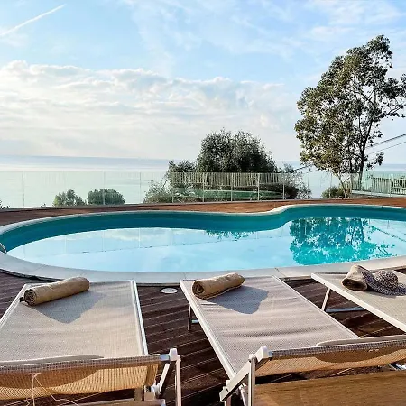 Holiday home Ibiza Style With Sea Views In Balzi Rossi